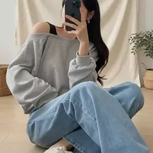 [다잇템] 여성 면원단 콘트라스트 벌룬 원숄더 빅사이즈 슬리브리스 맨투맨