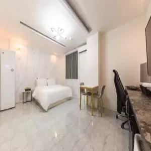 [전북 모텔] 군산 THE BRIDGE HOTEL (군산)