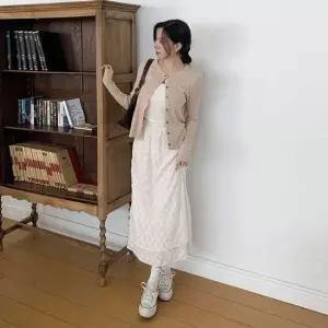 초프루 플라워 레이스 밴딩 롱 스커트