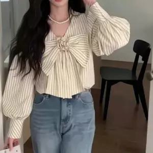 러블리 리본 스트라이프 볼륨 벌룬 소매 블라우스 WFLX6BA