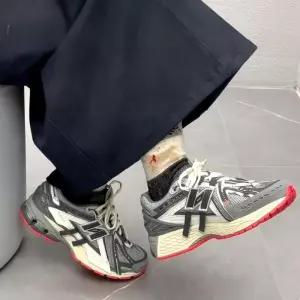 뉴발란스 1906A 테크 익스플로션 슬레이트 그레이 레인클라우드  U1906AC 항공 직배