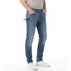 DIESEL 디젤 Larkee Beex 청바지 1986 25FW