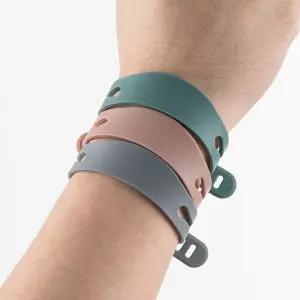 실리콘 손목 팔찌 단체 제작용 길이조절 주문제작 고무 인쇄 각인 미아 방지