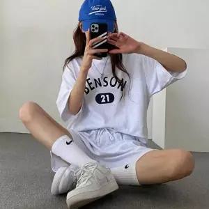 여자 여름 반팔 반바지 트레이닝복 운동복 셋업