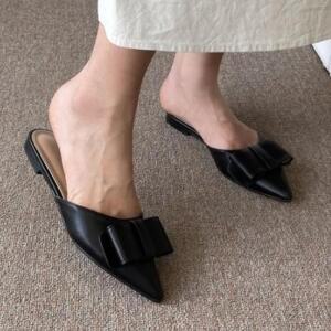 [오노마] ONM 여성 리본장식 블로퍼 뮬 스틸레토 로우힐 슬리퍼