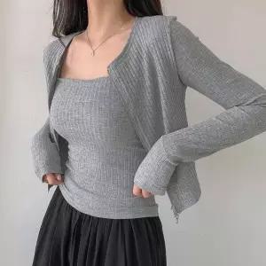 /옷자락 여자 슬림핏 골지나시 라운드 가디건 세트