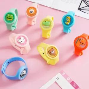 모기퇴치 팔찌 썸머밴드 LED 실리콘 기피제 캐릭터