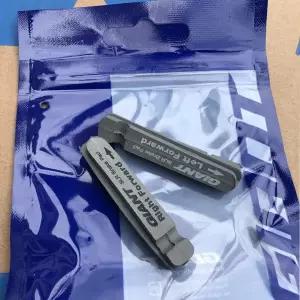 자이언트 SLR 카본 파이버 브레이크 블록 코르크 링 로드 바이크 휠셋 브레이크 패드 비천연 석면 비브레이