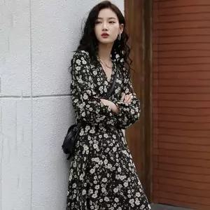 여자 데일리 화사한 플라워 패턴 허리끈 롱 원피스 (KYR-WAF197E)