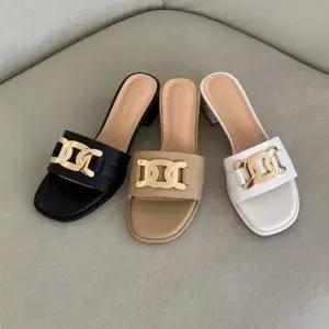 소가죽 볼드 체인 포인트 데일리 슬리퍼 샌들 6SS