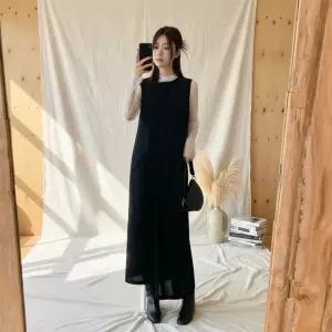 여성 포인트 라운드넥 민소매 롱 드레스