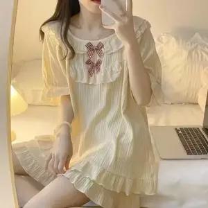 [라일리여성언더웨어] Rly 프릴 리본 버터 파자마 여성 반팔 반바지 투피스