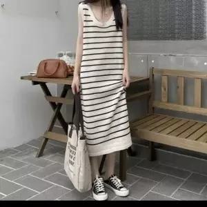 나시 원피스 여름 롱원피스 니트 단가라 (KYR-WD8C935)