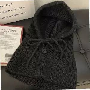 여자 겨울 주말 여행 룩 니트 목도리 바라클라바 워머