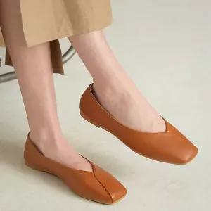 [슈펜] [베이직] 오블리크 V컷 플랫 (HPWWFD201S-T)