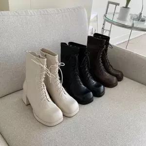 [라일리] Rly 레이스업 미들부츠 워커 스타일 여성 데일리 워커