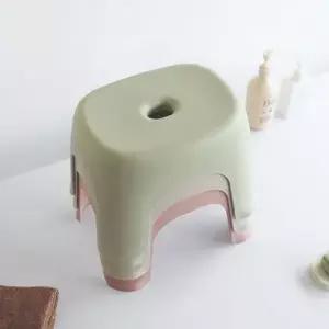 부모님 집안일 안전 발받침 어르신 신발장앞 미니 의자 작업용 청소 밭일의자 접이식 욕실