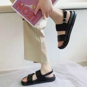 [에이치플러스몰]여름용 여성용 스트랩 샌들 슬리퍼 데일리 캐주얼 외출화