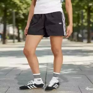 adidas 3S 우븐 숏 팬츠 - 블랙 JV9843