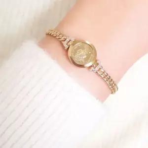 14K 18K 엘리자베스 코인 커브 체인 팔찌 여자 데일리 포인트 금팔찌