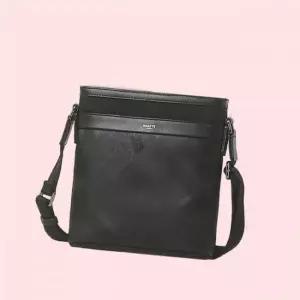 헤지스 여행용데일리 블랙 가죽 레더 체크 실버로고 크로스백 가방 HJBA5F172BK 4539749