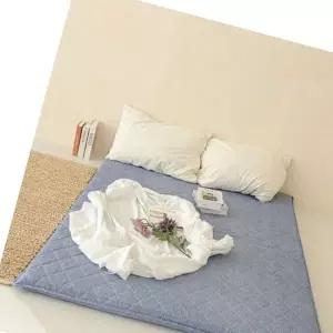 쌍문상회 접이식 3단 바닥에 매트리스 까는 요매트 요 토퍼 두