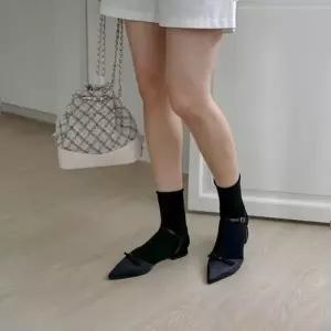 스틸레토 뾰족코 새틴 리본 발등스트랩 여성 플랫 4fY