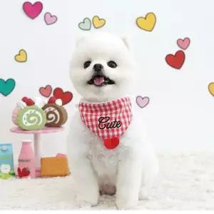 DOMOA 턱받이 스카프 하트 강아지 머플러 타이 보타이