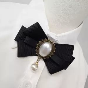 여성 리본 진주 큐빅 뱃지 넥타이 브로치 옷핀 - 패션 포인트 악세사리