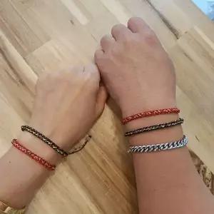 오색실 커플 팔찌 행운과 재물 운 세련된 끈 손목밴드