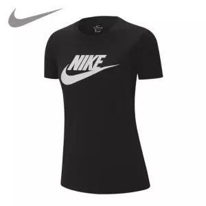 [갤러리아] 나이키 에센셜 아이콘 퓨추라 여성 반팔티 BV6169-010