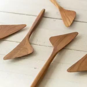 티크나무 긴 삼각 조리용 스페츌러 볶음주걱 1p 우드스페츌라 도구 요리용 숟가락 스픈 수푼 스푼 주방 원