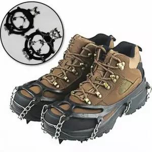 겨울 아이젠 스패츠 등산용 신발 눈길