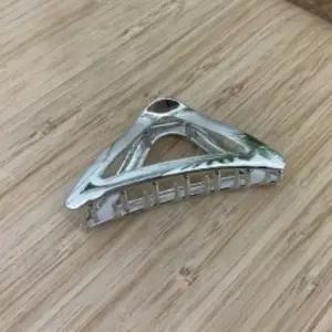 CCA8587여성용 메탈 진주 웨이브 집게핀 데일리 오피스 헤어 액세서리