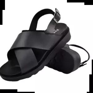 신혼여행준비아이템 굽 높이 쿠션감 있는 남자 검정 샌들 3.8CM