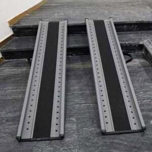 휠체어 계단 경사로 경사판 오토바이 접이식 슬로프 리프트