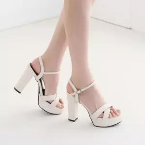 샌들구두 하이힐 키높이 스트랩힐 여름 가보시굽 가을스트랩힐 스트랩구두 발목스트랩힐