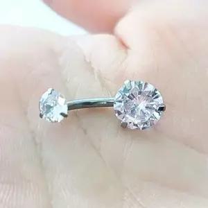 식스미 원형 크라운 배꼽 피어싱 2종 리얼빈티지 럭셔리스타일 모던유니크