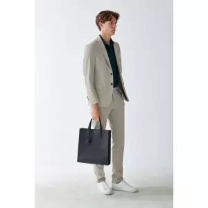 [롯데백화점]헤지스ACC 블랙 참장식 크로스 겸용 토트백(업그레이드ver.) HJBA3E881BK