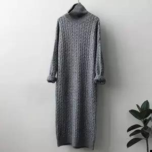 골지니트원피스 여성 겨울 목폴라 도톰 군살커버 부츠 코디