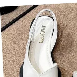 여자 직장인 출근 여성플랫슈즈 룩 봄 가을 슬링백 플랫 단화 코디 여성단화구두