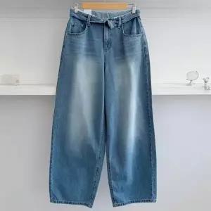 [하프클럽/셀러허브_여성트랜드패션]여성 롤업 로우라이즈 연청 맥시 워싱