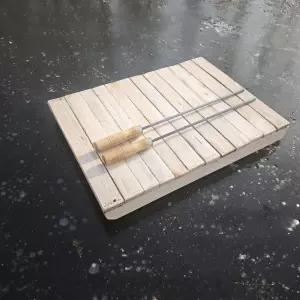 나무 썰매 스포츠 전통 레트로 등받이 스키장 좌식 놀이 스키 겨울 옛날 얼음 눈썰매 빙판