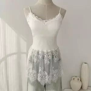 여자 데일리 페미닌 레이스 프릴 레이어드 나시