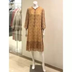 [하프클럽/벨리시앙]벨리시앙 세이브존01 플리츠 프릴넥 스커트 원피스 OP3202