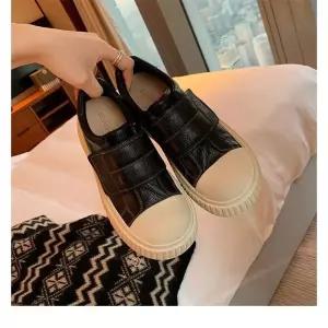 여성용 스니커즈 보드화 포도맘 와이드 워싱 스튜디오리 라운드 말가죽 하이탑 패피5