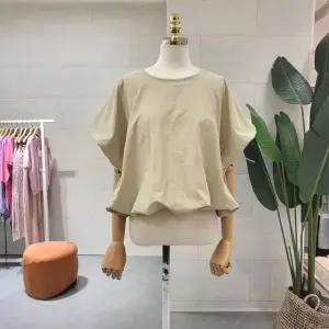 [하프클럽/에잇컨셉]  C24H7FBL017 바스락 속밴드 볼륨 블라우스