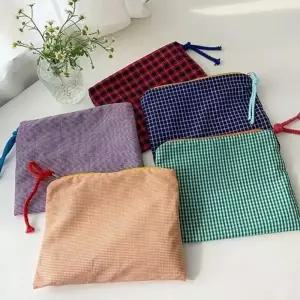 데일리 체크 파우치 여성 화장품 파우치백 M13066