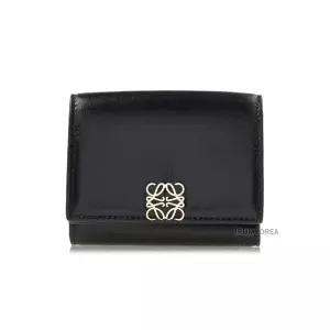 [럭셔리에비뉴] C821TR2X10 1100 SS26 여성 퍼퍼 애너그램 반지갑