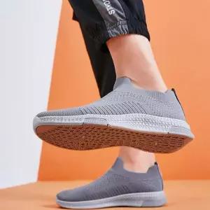 남성 경량 아웃도어 스포티 니트캐주얼 슬립온 워킹화 니트운동화 캐주얼워킹화